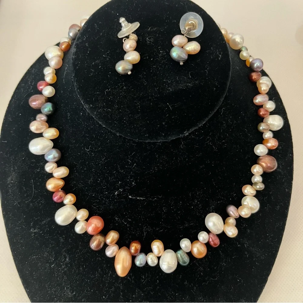 Beautiful Colorful Pearls Necklace & Earrings Set 925 Clasp